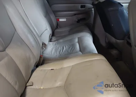 2002 GMC Yukon Denali z USA, uszkodzony, nr VIN 1GKEK63U22J276022